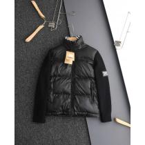 ダウンジャケットBURBERRY柔らかな着心地 高級感を演出 品が良いコピー ブ...