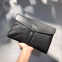     財布スーパー コピー どこで 買えるARMANI最新作おすすめしたい秋冬 トレンドアイテムが狙い目 送料込 SALE！..