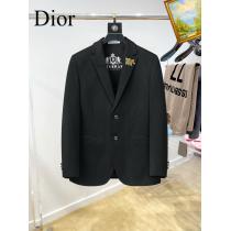ブランド レプリカピュアな印象に 最新作期間限定セール 数量限定特別価格スーツコートDior