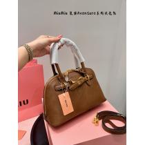 バッグブランド 偽物定番人気のカラー 26秋冬最新モデル TOPセラー賞受賞！MIUMIU