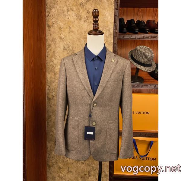 ブランド スーパー コピー 優良店LOUIS VUITTON魅力的な新作 必需品 雑誌掲載ブランド    スーツ..