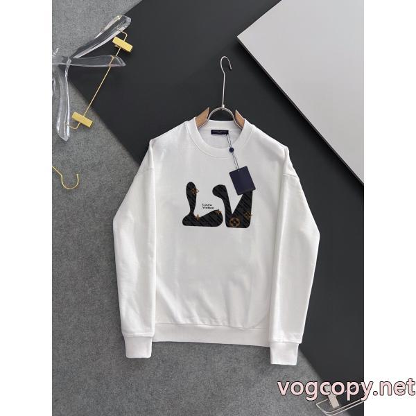 爽快感が絶妙にマッチ 限定生産品 人目を引く存在感パーカーコピー 通販LOUIS VUITTON