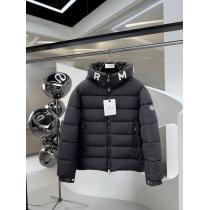 ダウンジャケットMONCLER高評価アイテム 今人気の上品 実用的な一品ブランド...
