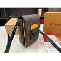 偽 ブランド LOUIS VUITTONファッショナブルなデザイン 低価 最新人気話題沸騰中バッグ