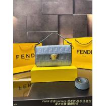 FENDI偽物 ブランド ショップ爽やかに演出する 今季爆発的な人気定番商品 超...