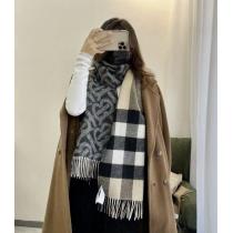 マフラースーパー コピー 安心 サイト海外人気アイテム 万能な一品 強い魅力を感...