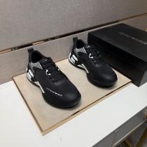 赤字超特価限定アイテム 【人気ブログ掲載】   デザイン性の高いARMANIスー...