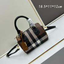 話題沸騰！！ 2026一番最高人気 数量に限定ありBURBERRY    バッグ...