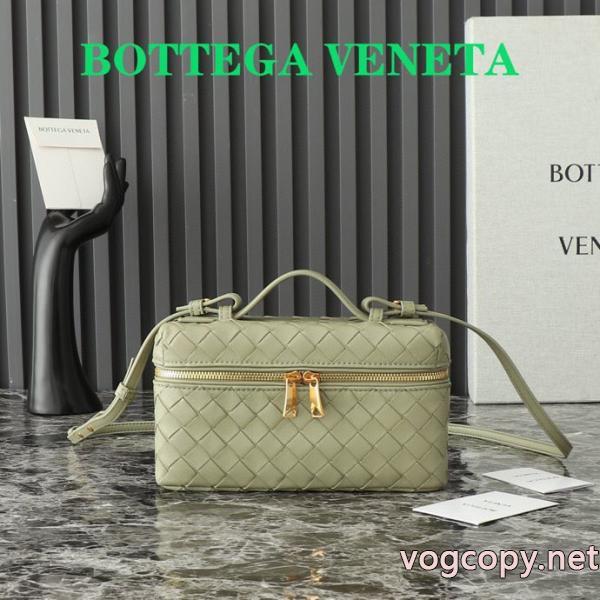     バッグ有名人愛用 最新ランキングTOP 日本限定素材BOTTEGA VENETAブランド スニーカー 激安.
