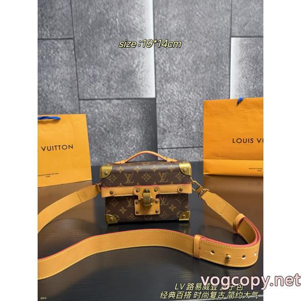 バッグLOUIS VUITTONブランド スーパー コピー 通販全体的に調和のある 最安値！  新作追加