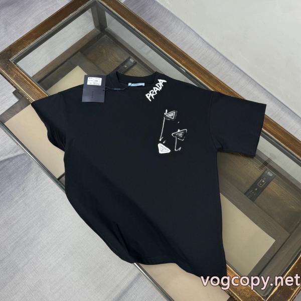 大幅値下げ 新作入荷格安 人気確定 コピー ブランド 通販 安心半袖TシャツPRADA