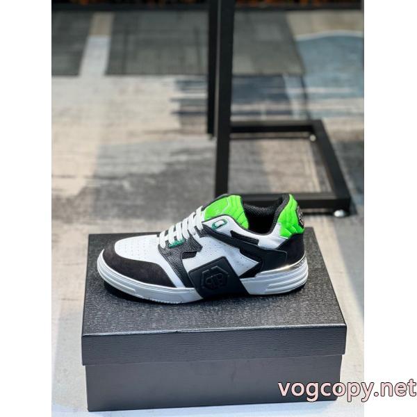 海外セレブ愛用 高級感が漂う 在庫確保済ブランド コピー 販売     スニーカーPHILIPP PLEIN.