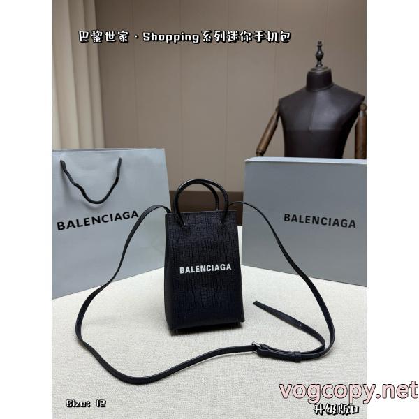 BALENCIAGAバッグスーパー コピー ブランドカラバリ豊富 大注目 新色登場