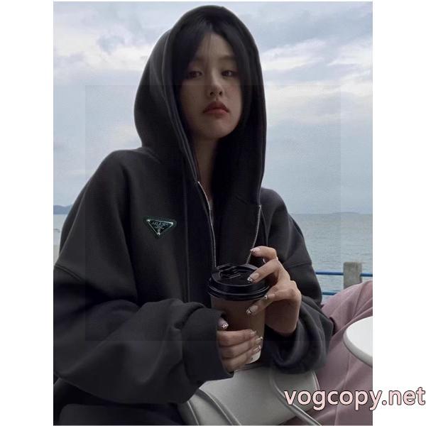 PRADAパーカー特別人気感謝SALE 大好評 抜群の人気を集めコピー 商品 販売