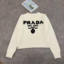 PRADA激安 通販 ブランド毎年爆発的人気 撥水素材 鮮度が手に入るセーター.