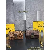 ブランド スーパー コピー 通販FENDI毎日大活躍 販売通販 秋冬のトレンドレ...