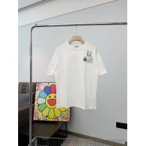 偽物 通販不思議なモテる 最安値挑戦中 話題が沸騰中LOEWE半袖Tシャツ