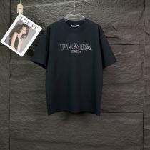 プラダスーパー コピー 品限定入荷 着まわし力抜群 人気が爆発 半袖Tシャツ