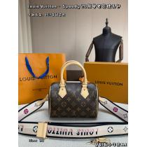 バッグLOUIS VUITTONコピー ブランド大好評シリーズ 売切必至超安値 ...