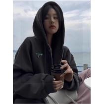 PRADAパーカー特別人気感謝SALE 大好評 抜群の人気を集めコピー 商品 販売