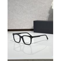 ARMANI偽物 ブランド ショップ今季大注目 海外完売続出 夏っぽさ新作アイテ...