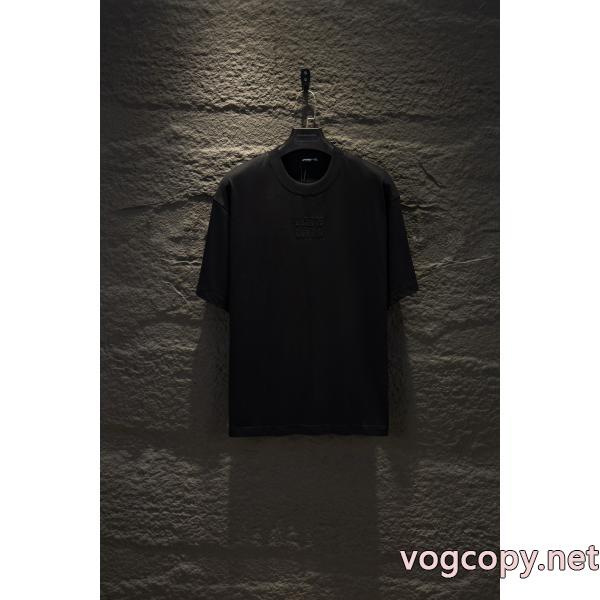 ミュウミュウ人気定番新品 数量限定販売 ポップ半袖Tシャツブランド 品 コピー