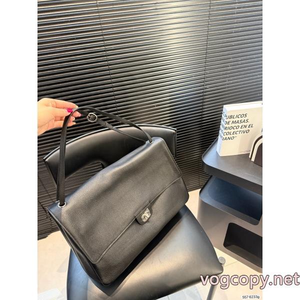 バッグブランド 偽物 通販CH非常に人気の高い 大変人気 ピュアな印象に