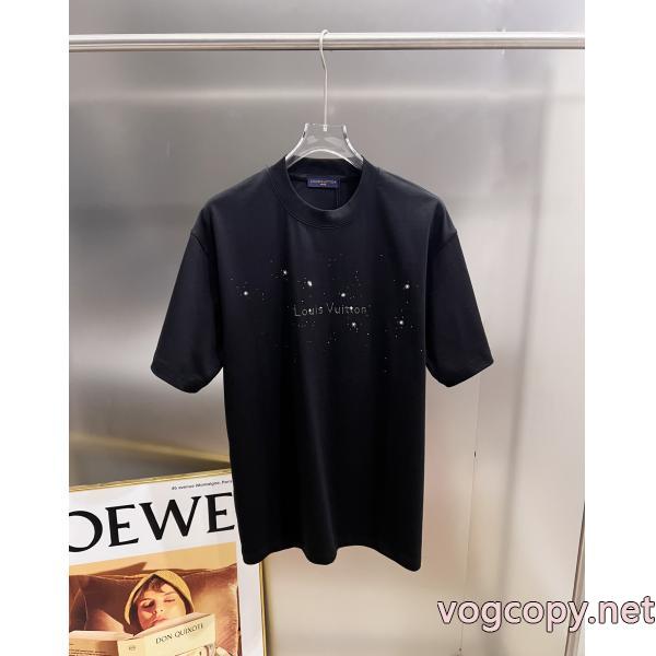 LOUIS VUITTON半袖Tシャツ偽 ブランド 新作追加！ 旬の気分を絶妙に 雑誌掲載アイテム 