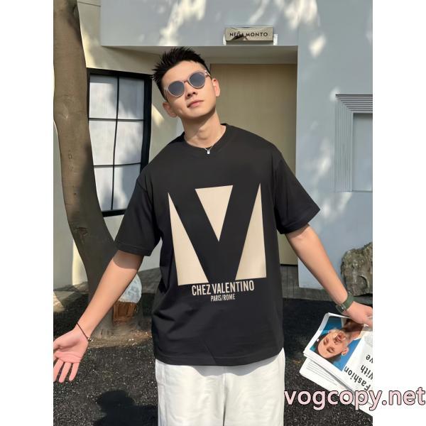 VALENTINO半袖Tシャツ2026新作新品 最終セール 抜け感や着心地重視コピー 品 販売