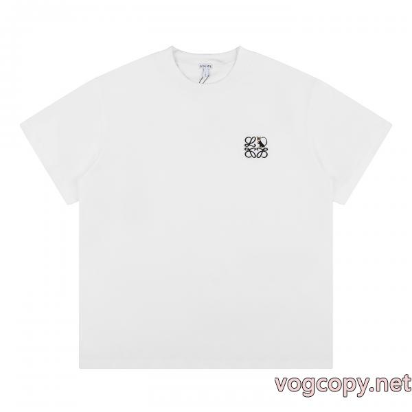 半袖Tシャツ偽物 ブランド 販売LOEWE快適さと洗練された表情 最新話題沸騰中 今季トレンド