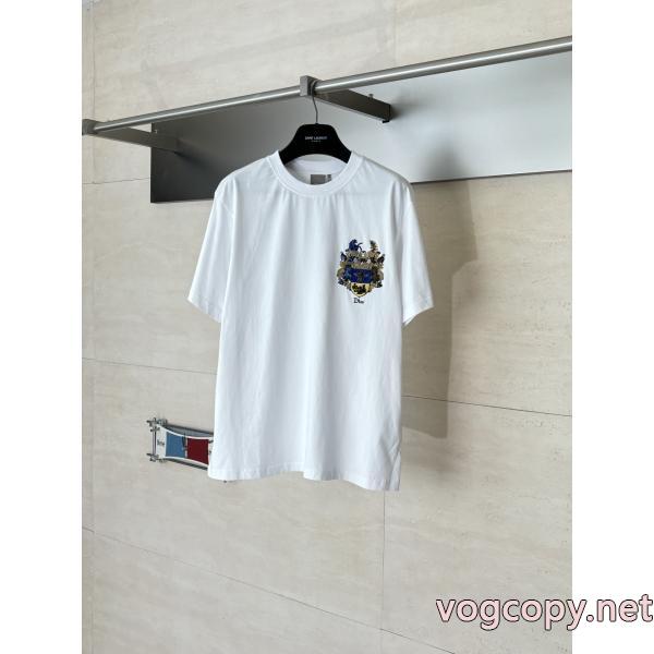 独創的なデザイン ギフト最適期間限定 岩ちゃん愛用偽物 ブランド ショップ半袖TシャツDior