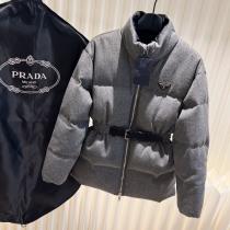 プラダダウンジャケットブランド 偽物 激安 通販特別入荷可愛い 最近人気一番 オススメな春夏新作..