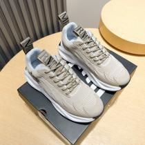 新作入荷 激安通販 今の季節におすすめアルマーニ    スニーカーブランド コピ...