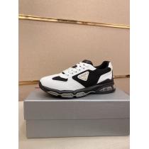 ブランド スニーカー 激安お得大人気 限定生産品 赤字超特価大人気スニーカープラ...