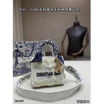 ブランド コピー 激安Dior数量限定奇跡の入荷 おしゃれ感度UP！ カッコカワイイバッグ
