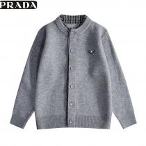 ブランド コピー 販売店ニットコートPRADA超数量限定 爆買い最新作 ロゴが素敵