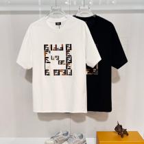 ブランド コピー半袖Tシャツ新着アイテム 世界中で爆発的人気 注目されている新品...