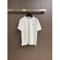  2026ブランドコピー気分が上がる憧れブランド 2026新発売 数量限定安い半袖TシャツMONCLER
