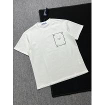 ムダな装飾を排したデザイン 存在感◎ 着心地が良いコピー 商品 ブランド半袖短袖プラダ.