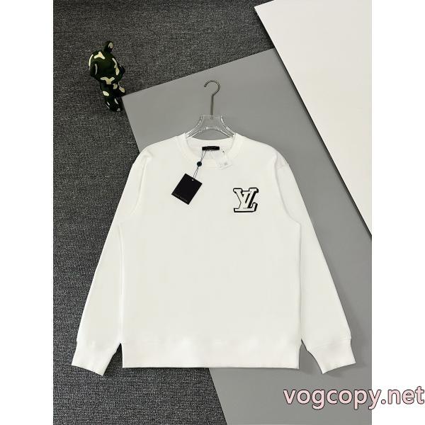 LOUIS VUITTONブランド 通販店新作限定人気沸騰中 2026爆買い新作登場 最新先取りおしゃれなロゴ入りパーカー