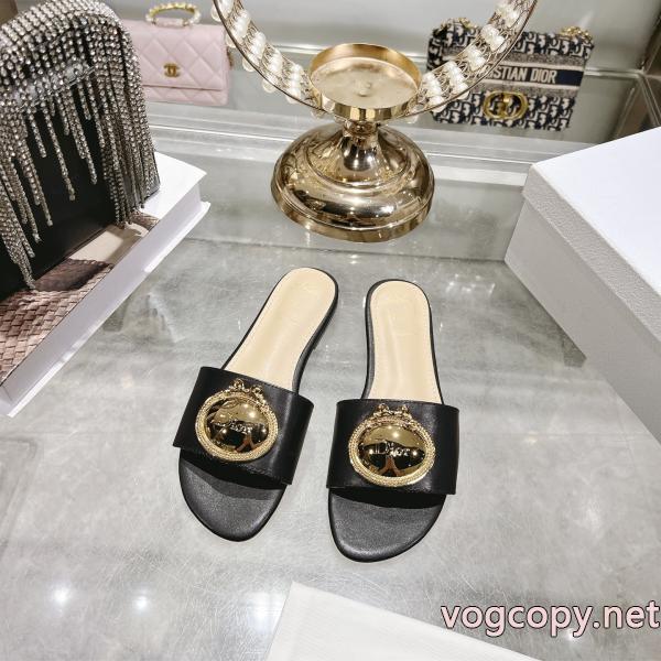 ディオールサンダル偽 ブランド 販売肌触りのいい   大人のオシャレに 毎シーズンに活躍する..