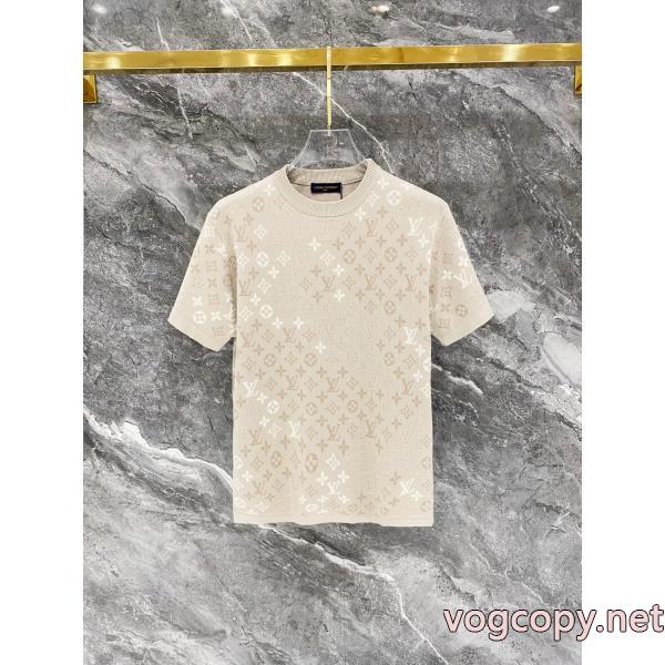LOUIS VUITTON人気急上昇 正規品保証262026 ラグジュアリーな雰囲気半袖Tシャツコピー ブランド 通販 安心