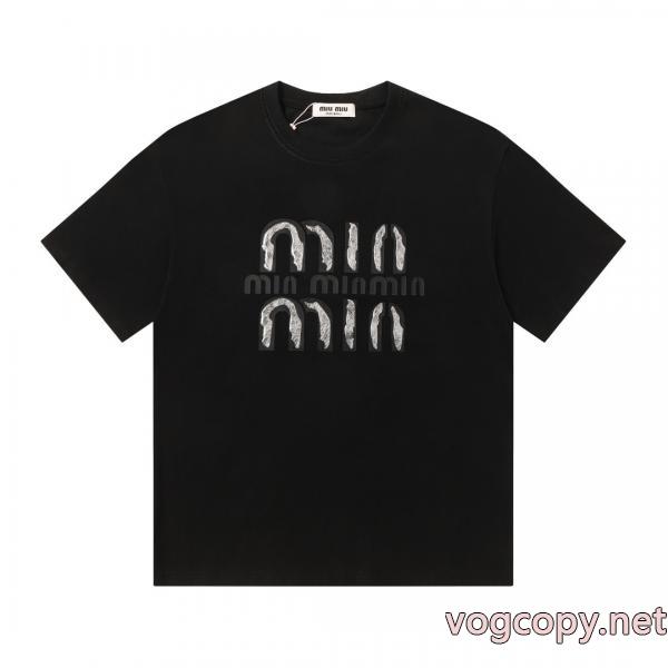 高級ブランド超安特価 好評品 ストリートを感じさせる半袖Tシャツスーパー コピー 品MIUMIU