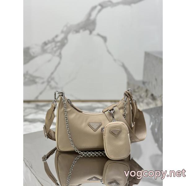 日本完売 【新型タイプ入荷】  人気ブランドブランド アクセサリー 激安プラダ    バッグ.