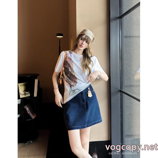 半袖Tシャツ破格値大放出 カッコカワイイ 人気商品ブランド コピー ショップLOUIS VUITTON
