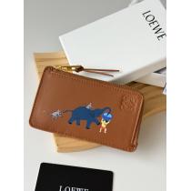 ブランド コピー 販売財布LOEWE国内発セール完売間近 評価の高い 長く使える！