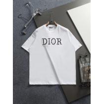 半袖Tシャツディテールが可愛い 値段が安い高品質 ホリデー限定コピー ブランドDior