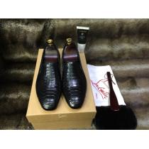 Christian Louboutin今だけSALE 海外完売続出 2026トレンド感満載なアイテム    ビジネスシューズコピー 商品 通販.