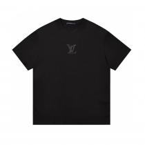 完売必須 清潔感で洗練され 最新アイテムスーパー コピー ブランドLOUIS VUITTON半袖Tシャツ