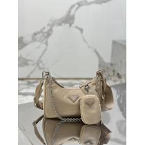 日本完売 【新型タイプ入荷】  人気ブランドブランド アクセサリー 激安プラダ    バッグ.